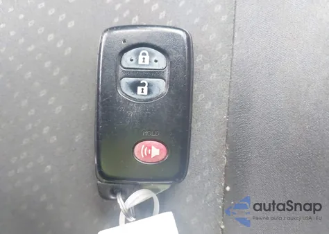 2014 Toyota Prius V Three из США, поврежденный, VIN JTDZN3EU6EJ010412